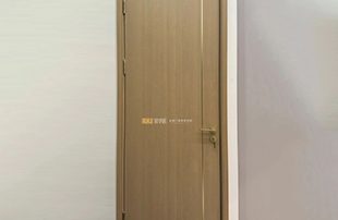 搞原木风装修？就选荣华居·古美柚木门，选色0烦恼！